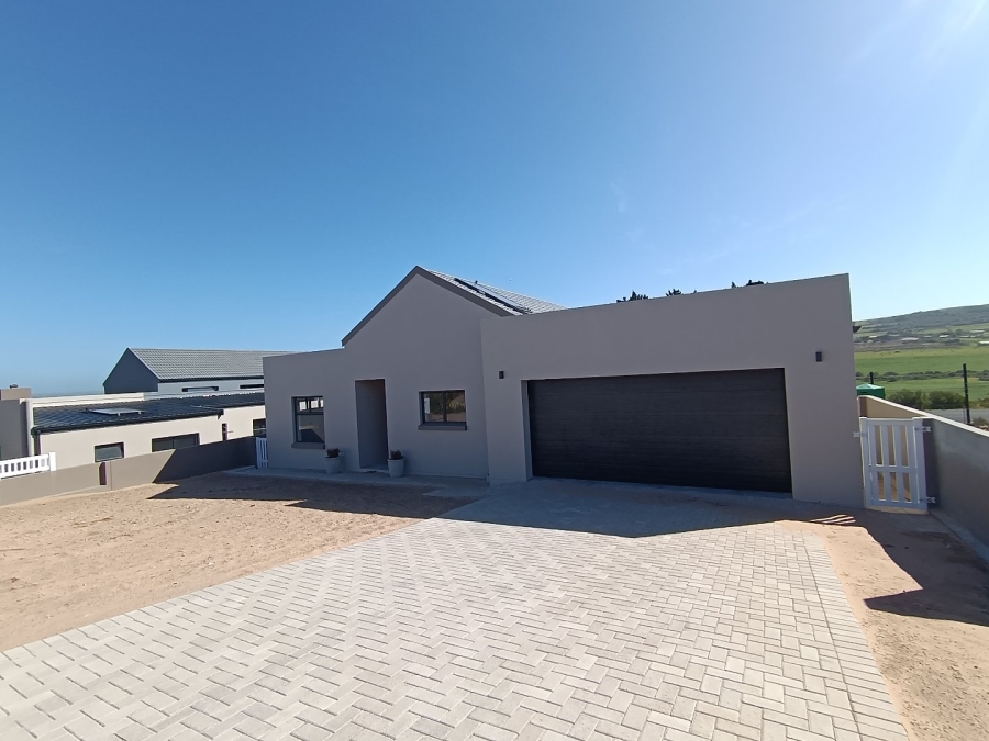 3 Bedroom Property for Sale in Reebok Western Cape